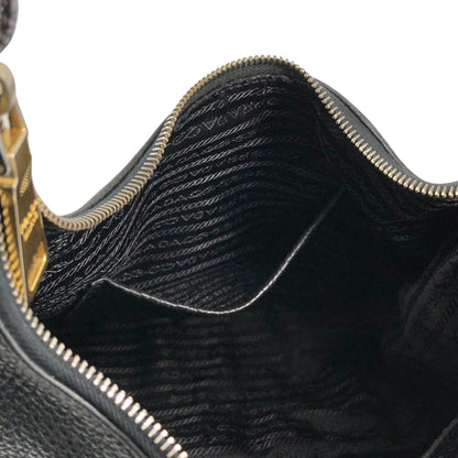 PRADA Logo Shoulder bag Black Vintage 85ce8c