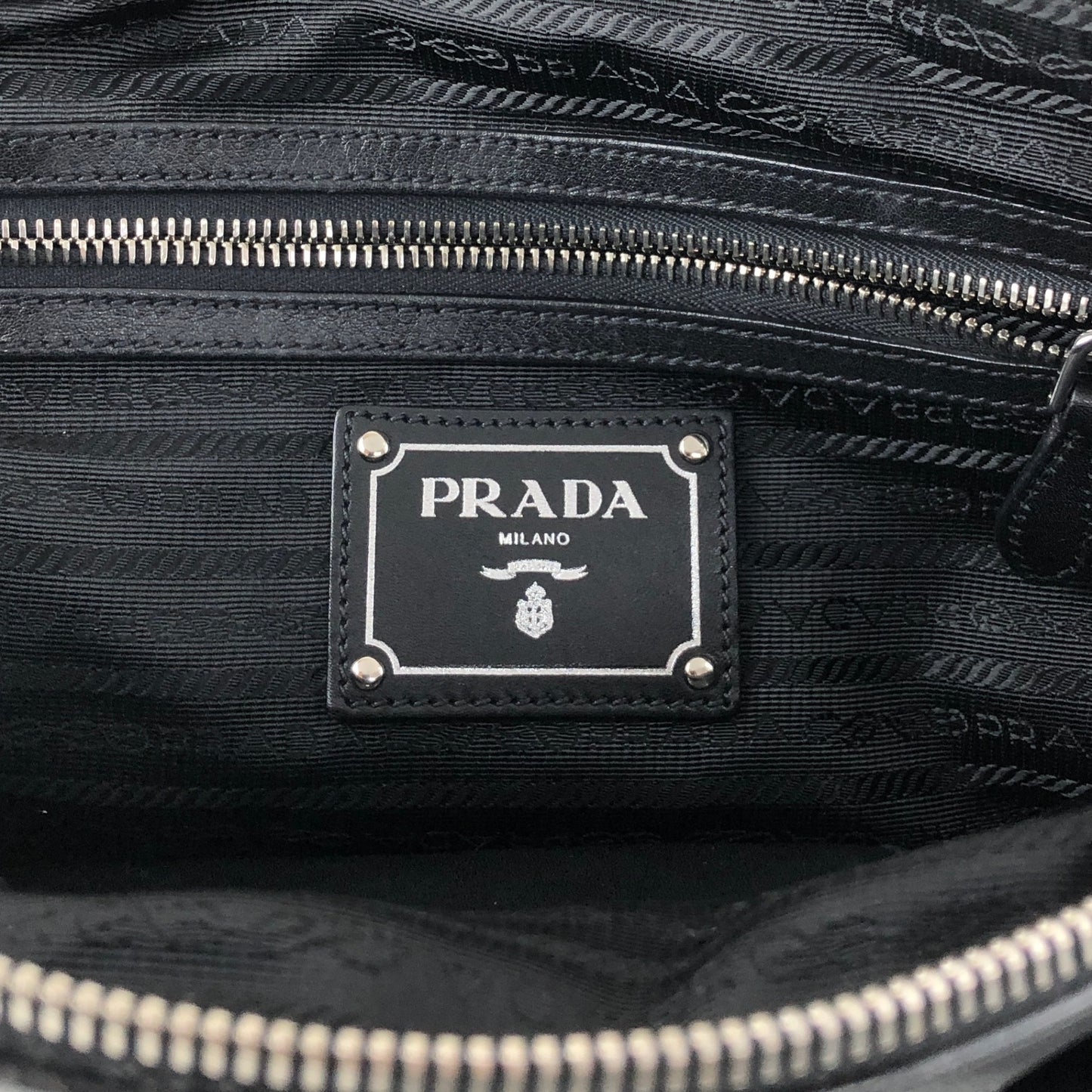 PRADA Logo Round Handbag Black Vintage 4frjvm
