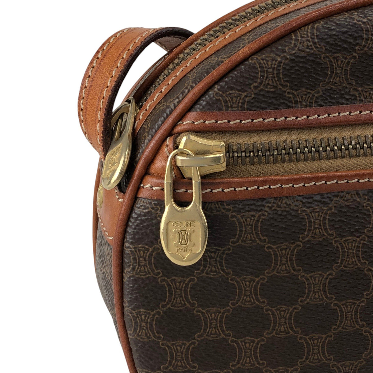 CELINE Macadam  Blason Shoulder bag Brown Vintage t4wybd