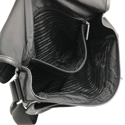 PRADA Triangle Logo Shoulder bag Black Vintage yp8wu5