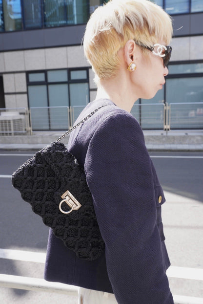 Salvatore Ferragamo Gancini Chain Shoulder bag Black Vintage phcpax