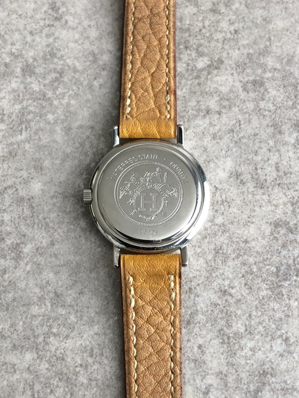 HERMES Logo Quartz Watch Camel Vintage tfub3s