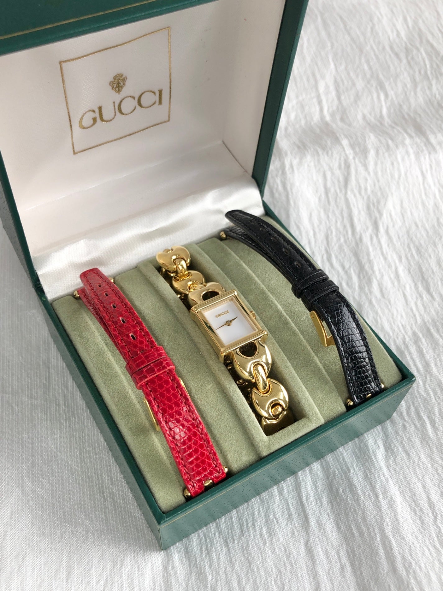 GUCCI Quartz Watch Gold 1800L Vintage wu52cy