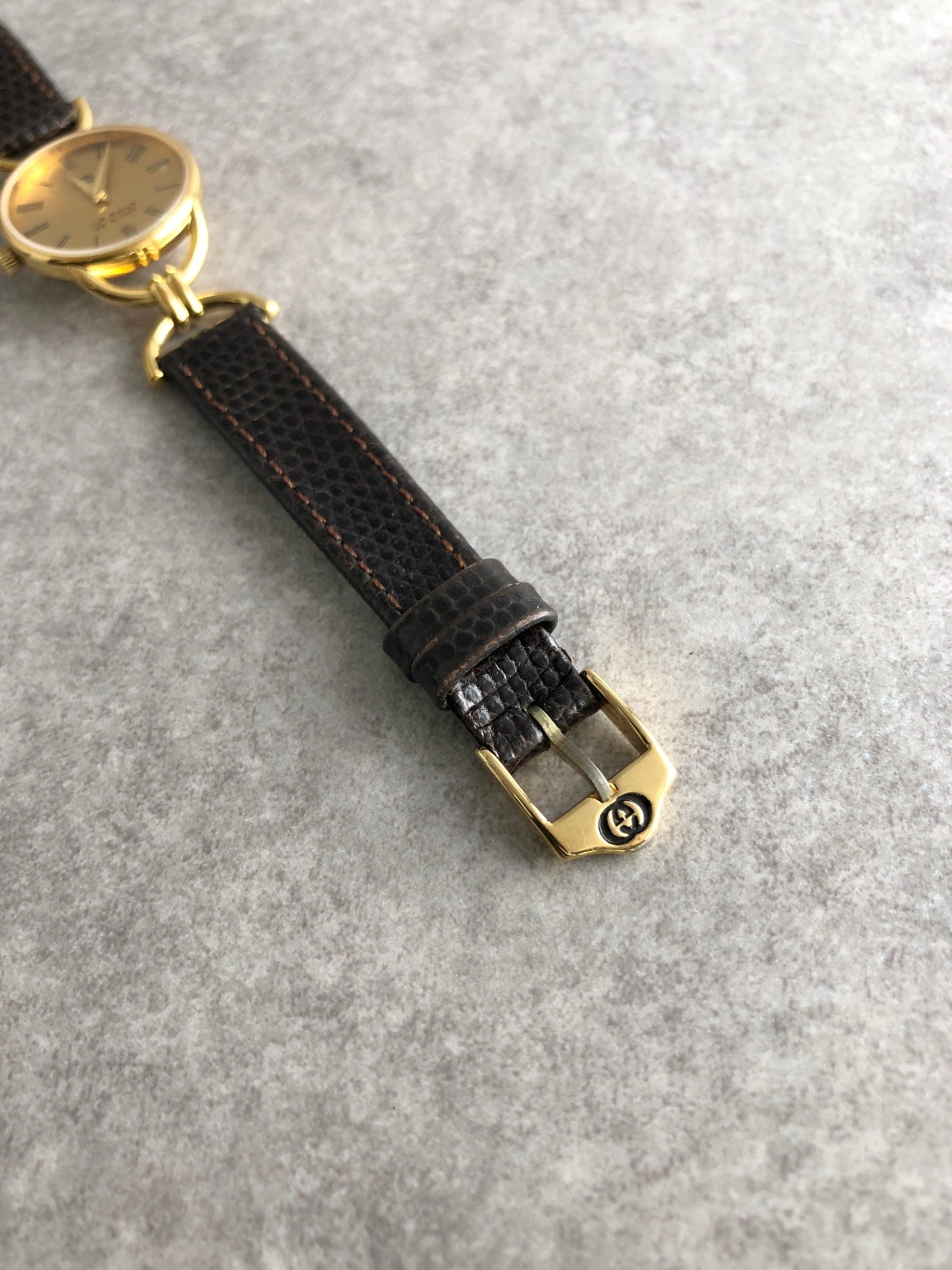 GUCCI Logo Quartz Watch Gold 6000L Vintage c25zxe