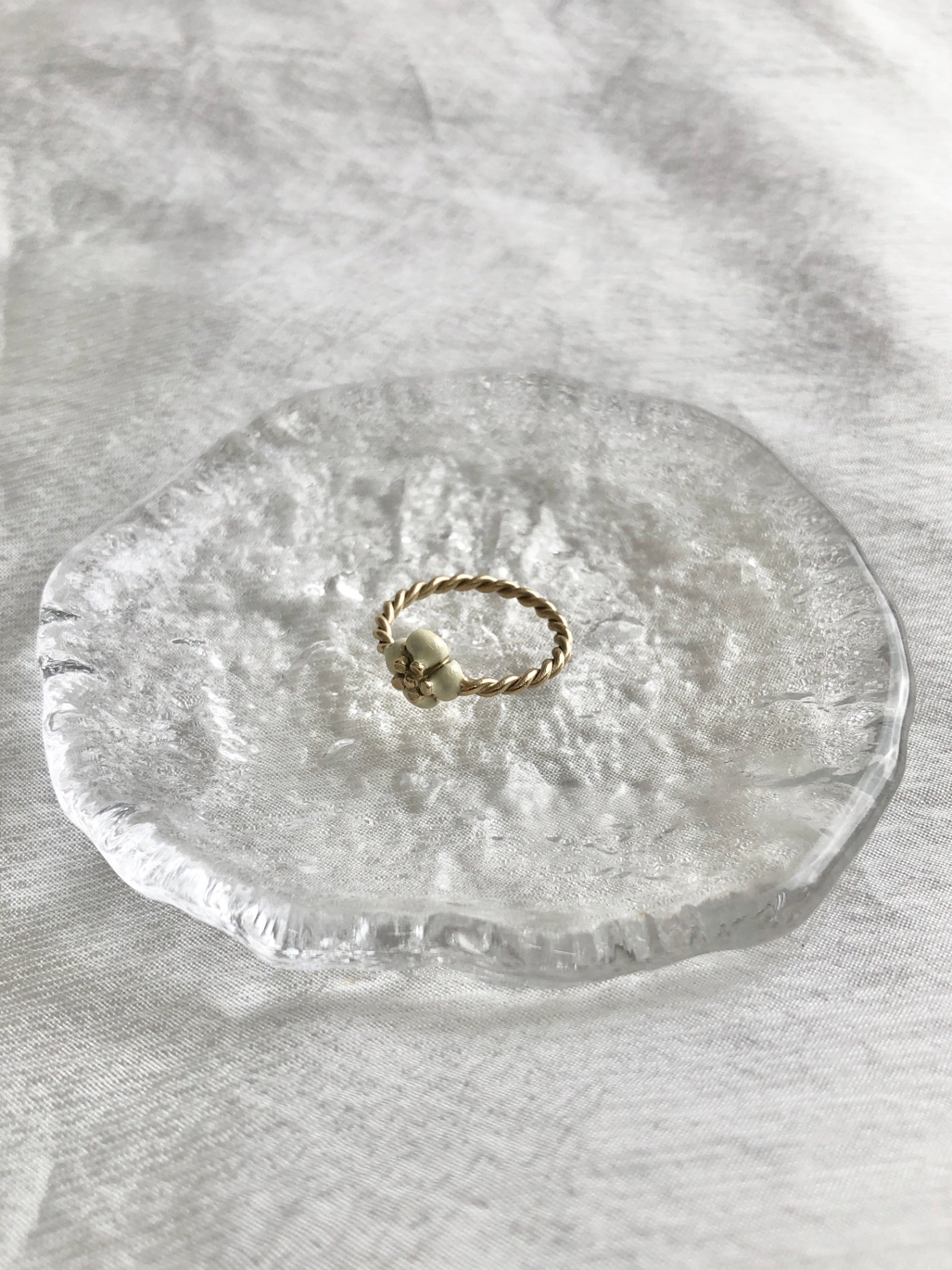 CHANEL Kameria Motif Ring White Vintage g2rcv2