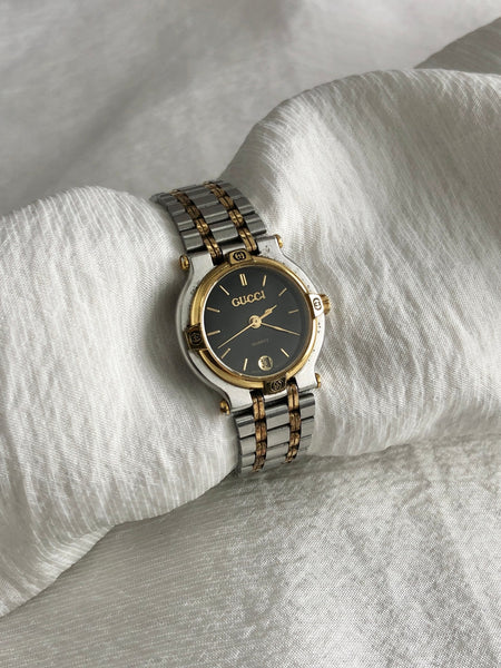 GUCCI Logo Watch Silver×Gold 9000L Vintage 4ba7ce – VintageShop solo