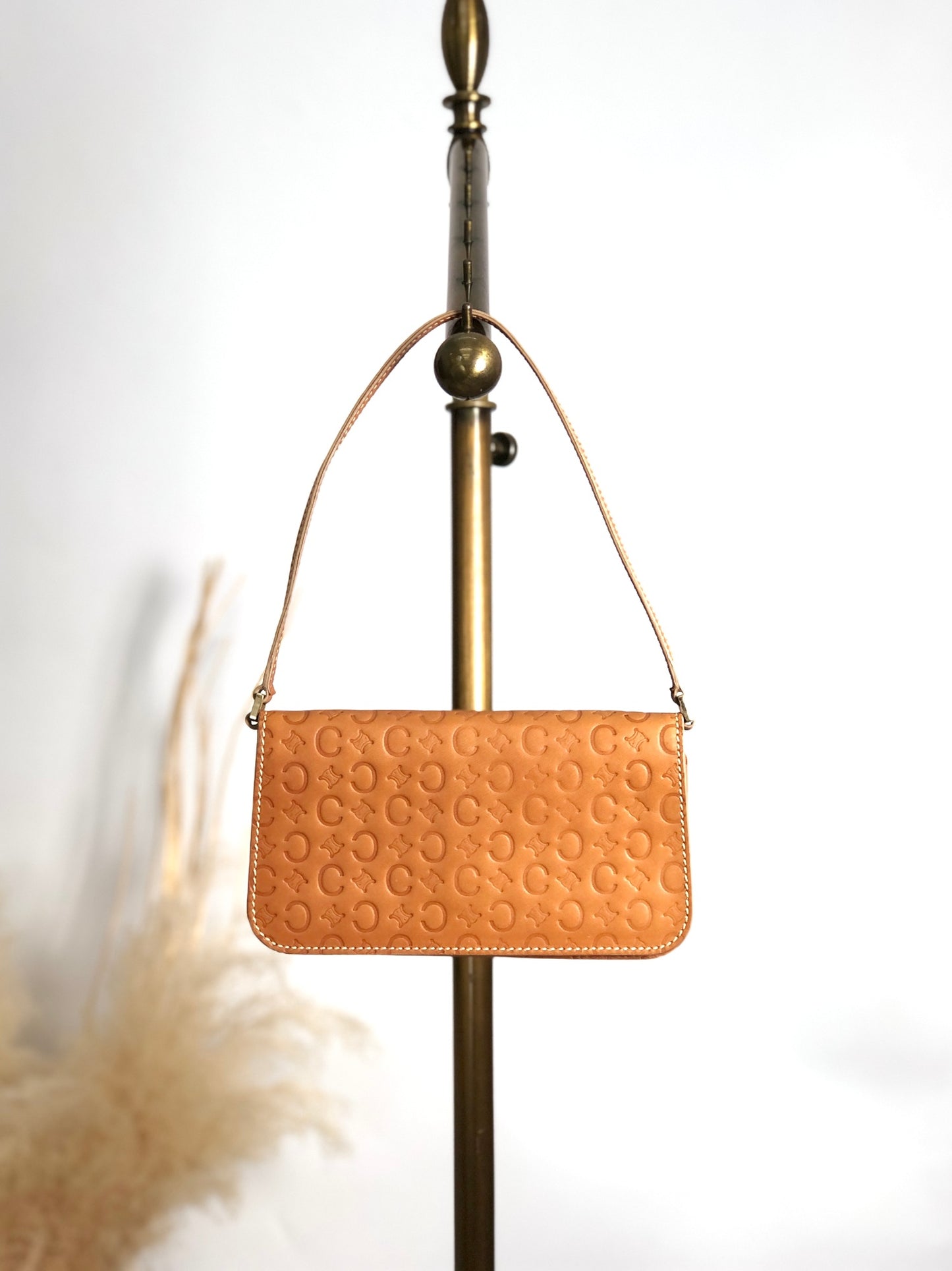 CELINE Shoulder bag Camel Vintage endhby