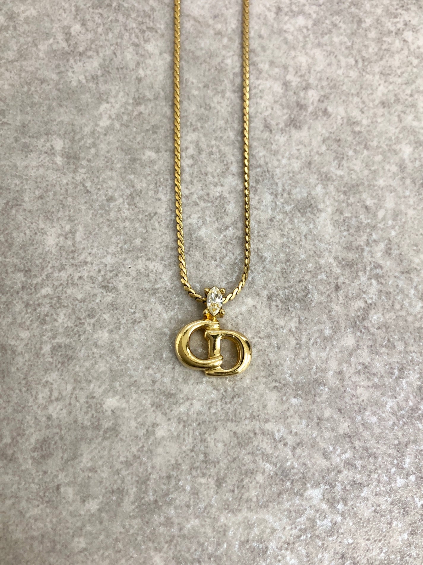 Christian Dior CD Logo Necklace Gold Vintage fjduai