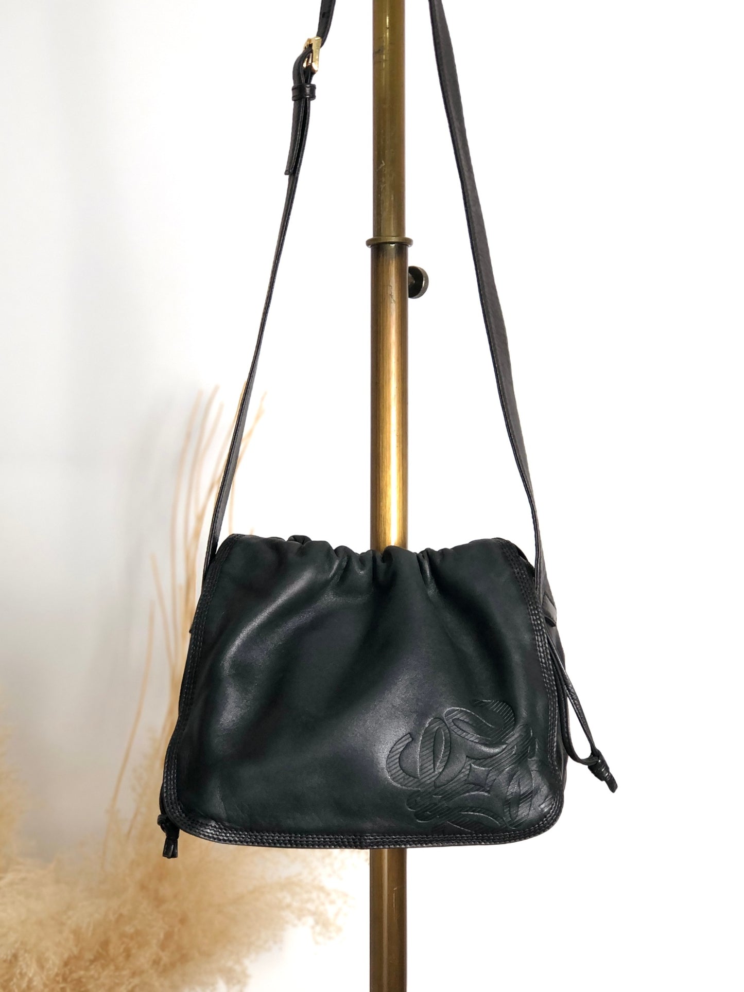 LOEWE Anagram Shoulder bag Black Vintage cdbjnf