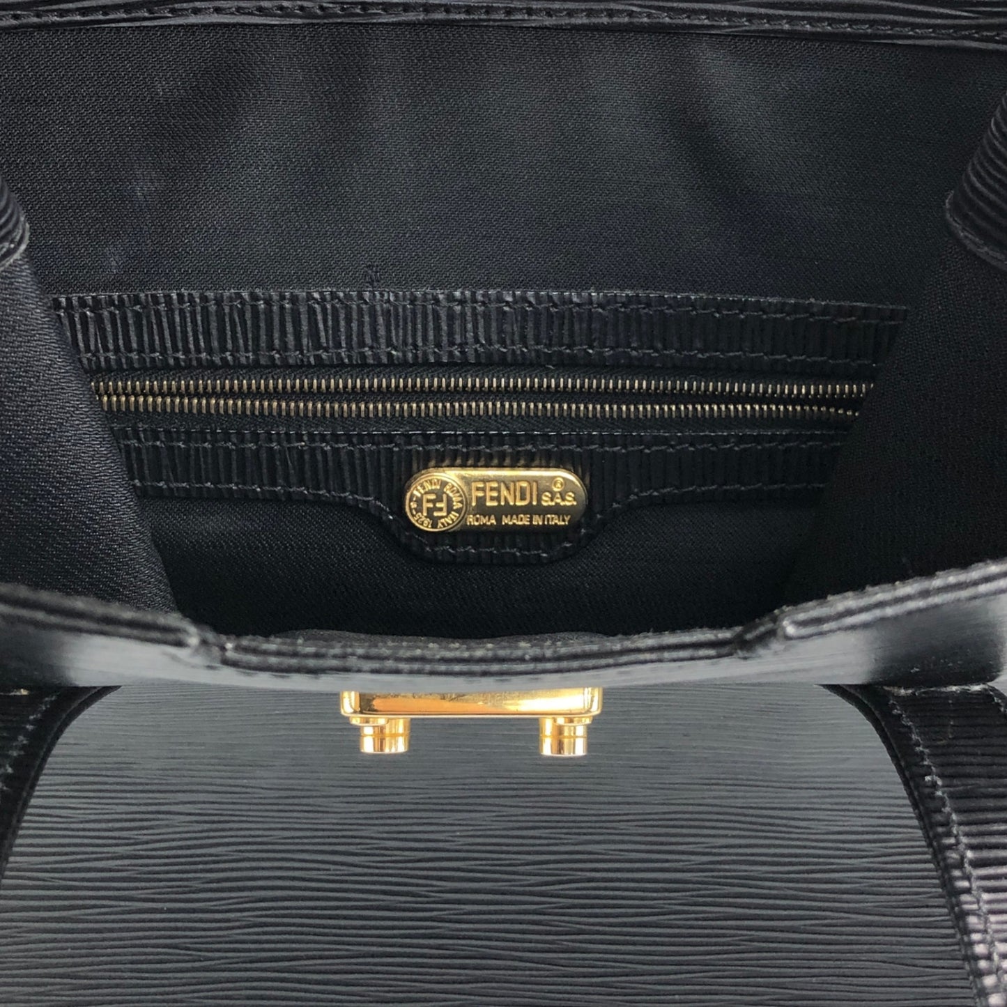 FENDI Lock Totebag Black Vintage uvsij7