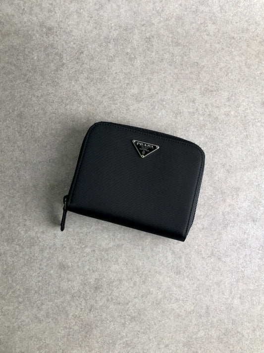 PRADA Triangle Logo Folded Wallet Black Vintage anxsdp