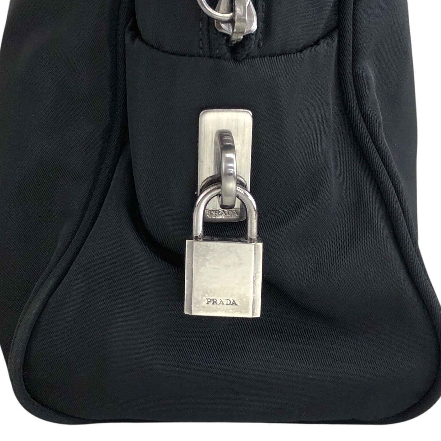 PRADA Triangle Logo Padlock Totebag Black Vintage ggz5as