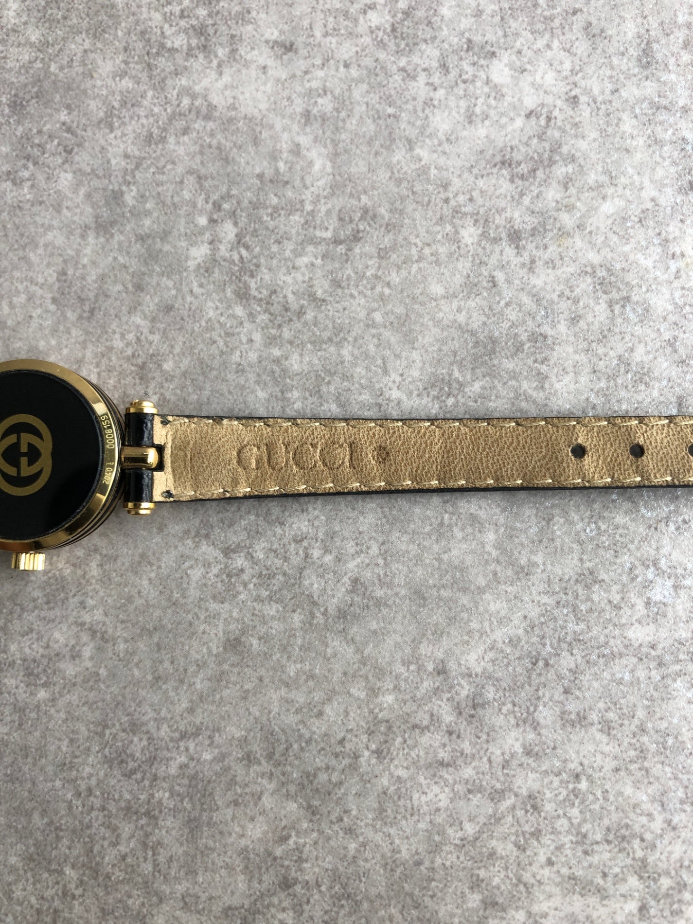 GUCCI Logo Quartz Watch Gold×Black 2040L Vintage 4eerzi