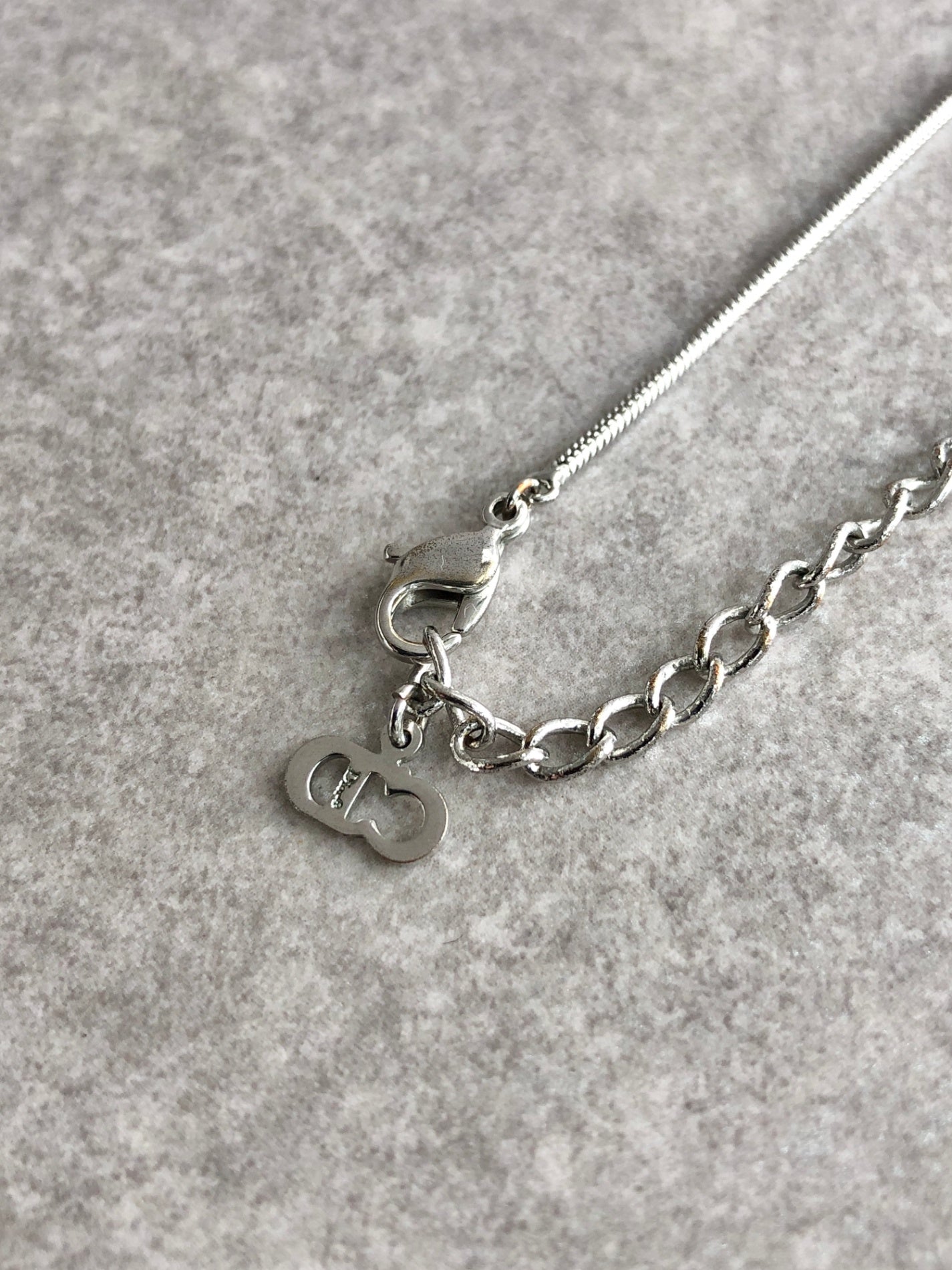 Christian Dior Logo Motif Necklace Silver Vintage 8jdr7j
