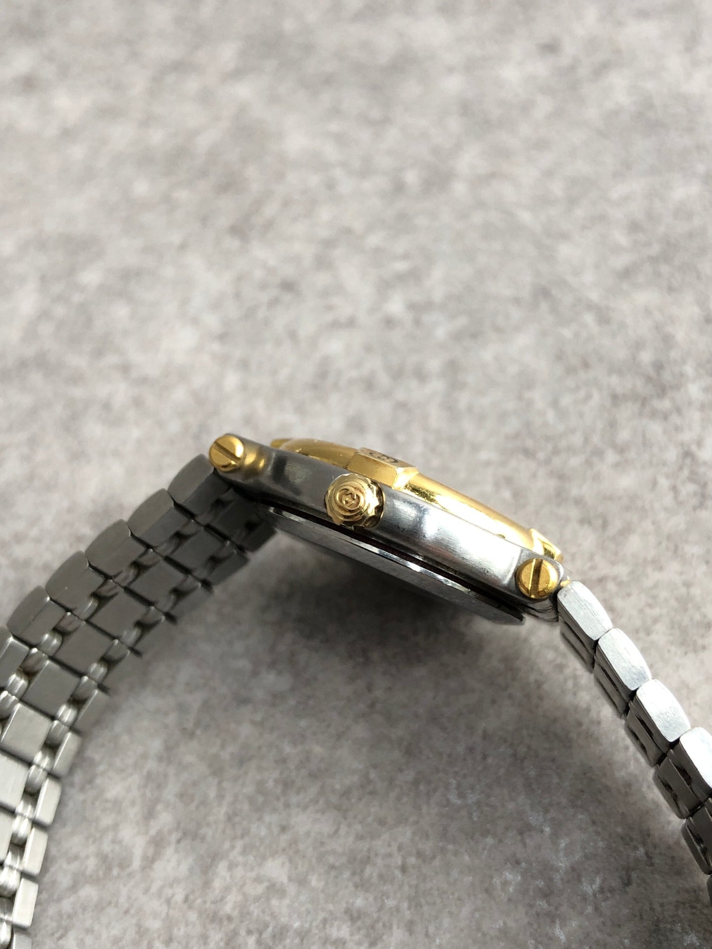 GUCCI Quartz Watch Silver×Gold 9000L Vintage g8mkd3