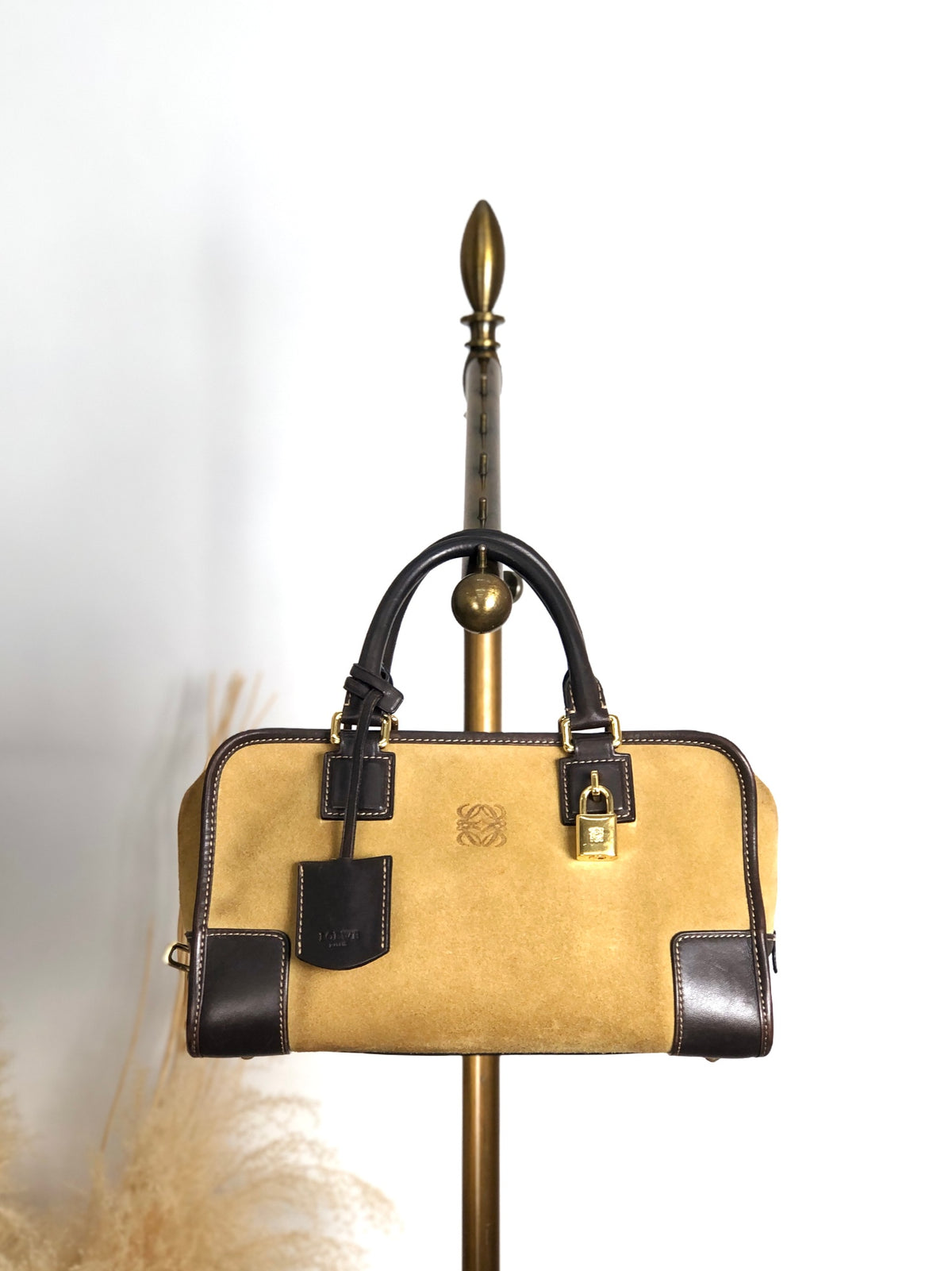 LOEWE Amazona28 Anagram Handbag Boston bag Beige Vintage gia6hg