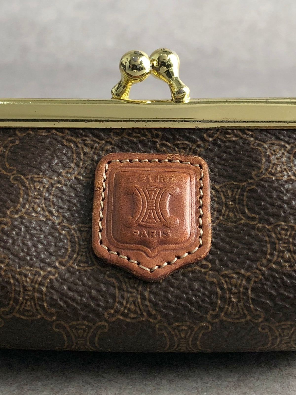 CELINE Macadam Blason Metal Clasp Coin Purse Brown Vintage m4dt4w
