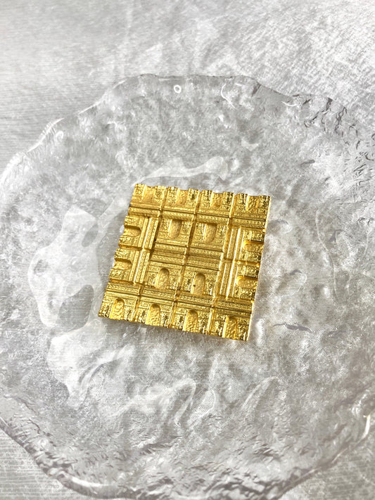CELINE Arc de Triomphe Brooch Gold Vintage v3ns46