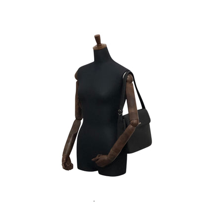 Yves Saint Laurent Logo Shoulder bag Black Vintage rpj32s