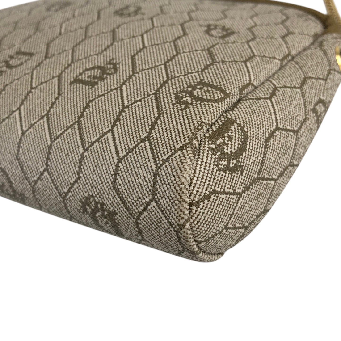 Christian Dior Honeycomb Logo Chain Shoulder bag Beige Vintage z74c8c