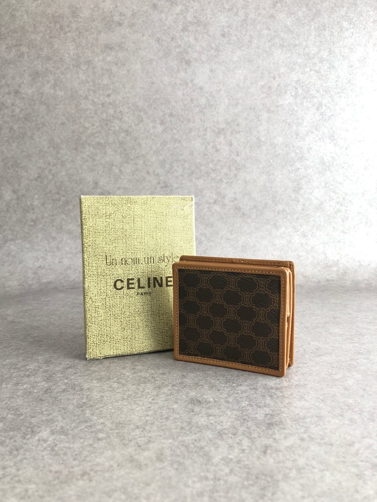 CELINE Macadam Coin Purse Brown Vintage 8a3g8d