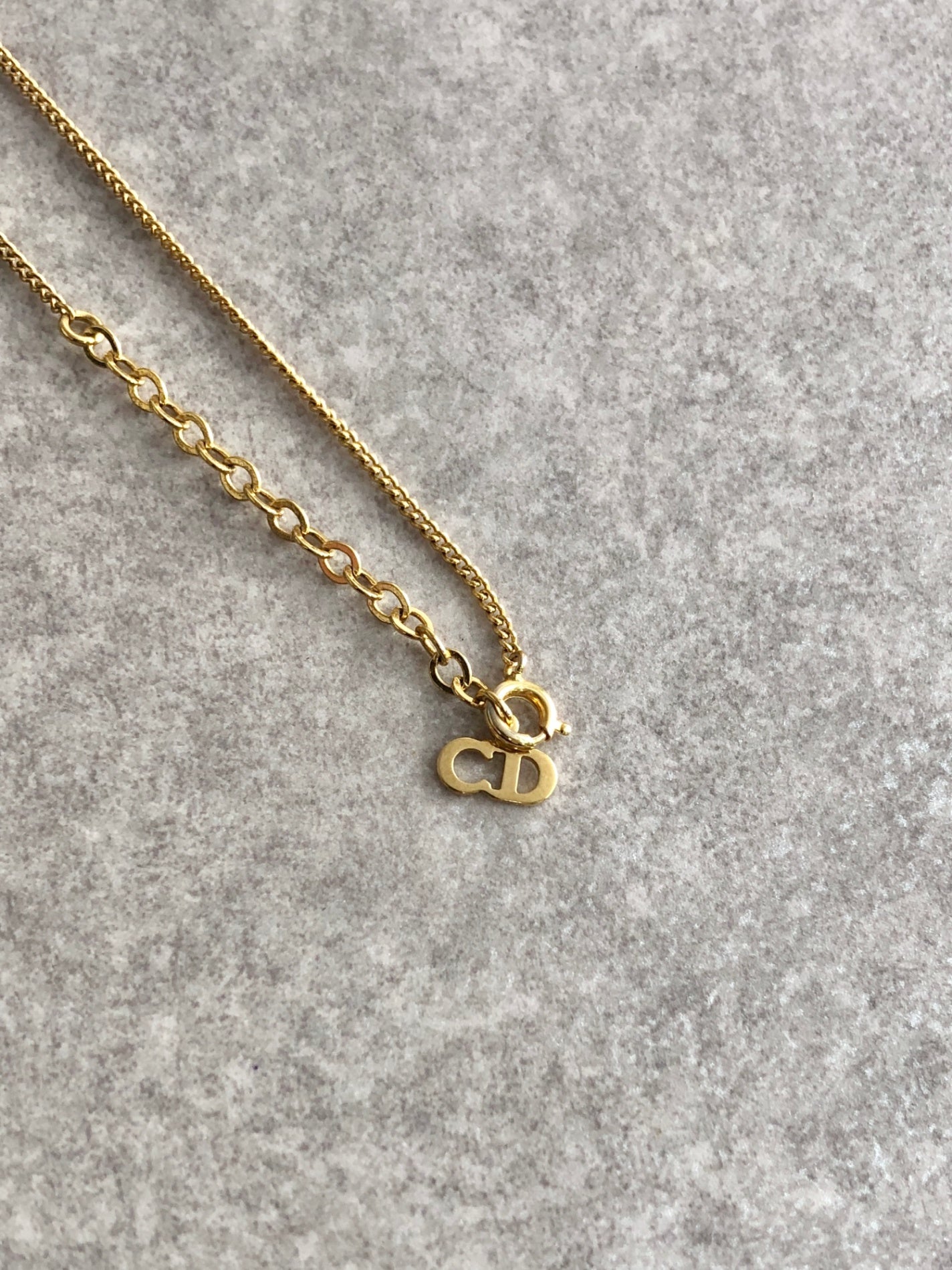 Christian Dior CD Logo Necklace Gold Vintage hvgxsk