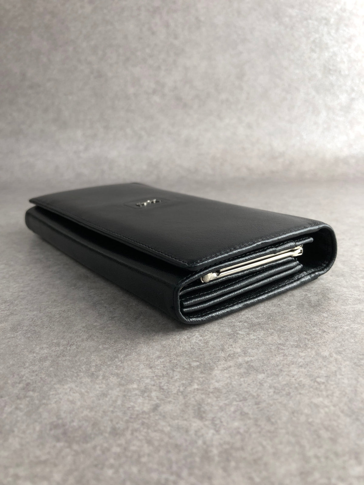 Yves Saint Laurent YSL Logo Long Wallet Black Vintage eh7xmb