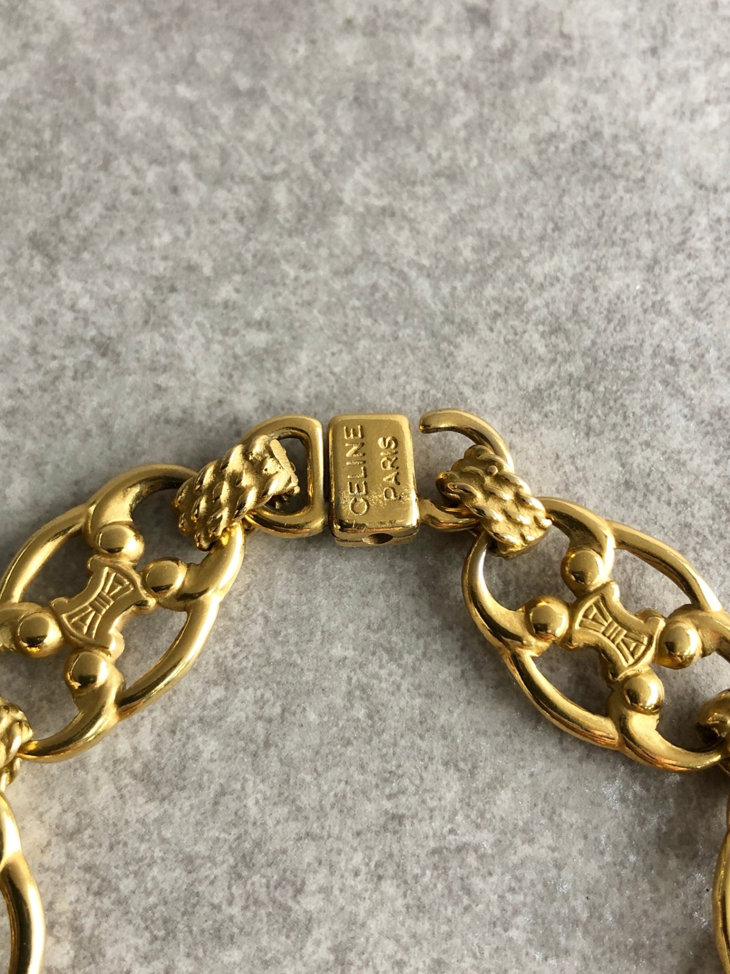 CELINE Triomphe Bracelet Gold Vintage azgtfy