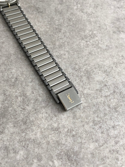 Yves Saint Laurent YSL Logo Watch Silver 4620-E62275 YO Vintage bufvtw
