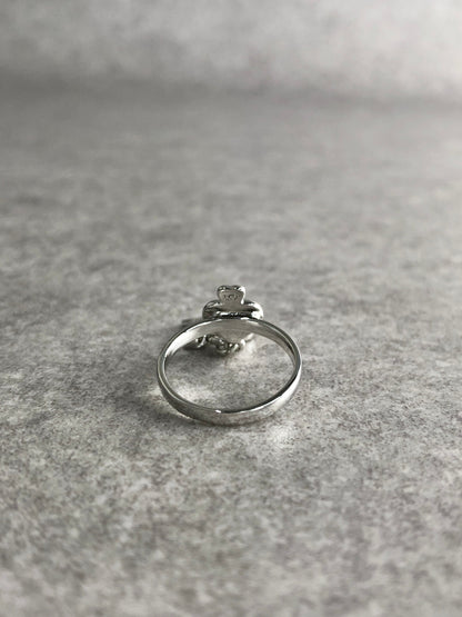 Christian Dior Logo heart Motif Ring Silver Vintage hh6gcv