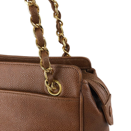CHANEL Logo Shoulder bag Brown Vintage xufczz