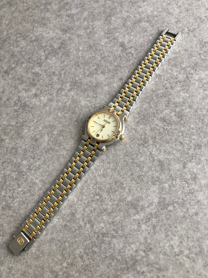 GUCCI Quartz Watch Silver×Gold 9000L Vintage 5tjs4e