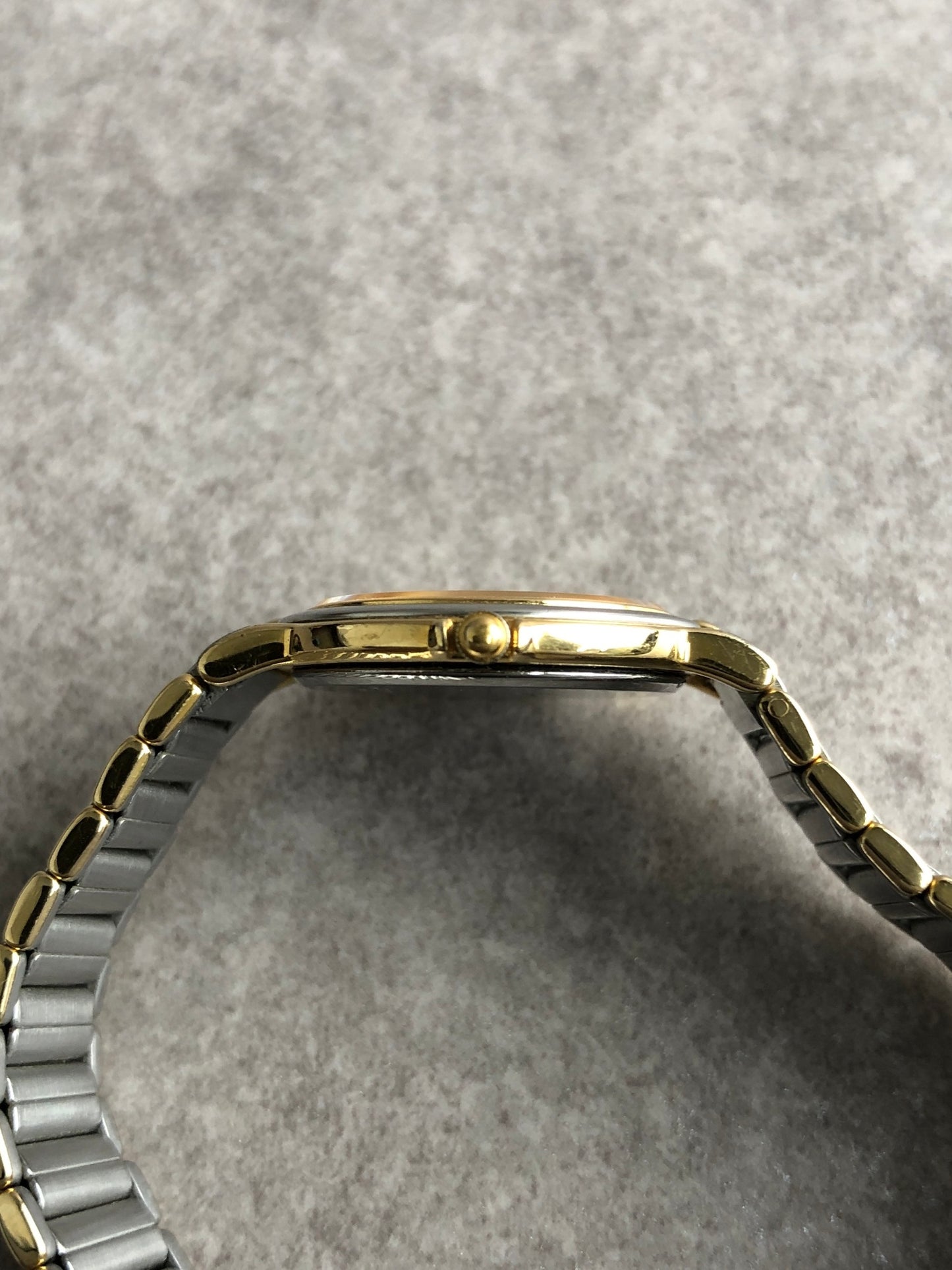 Yves Saint Laurent Analog Quartz Watch Silver Vintage 4wvpcz