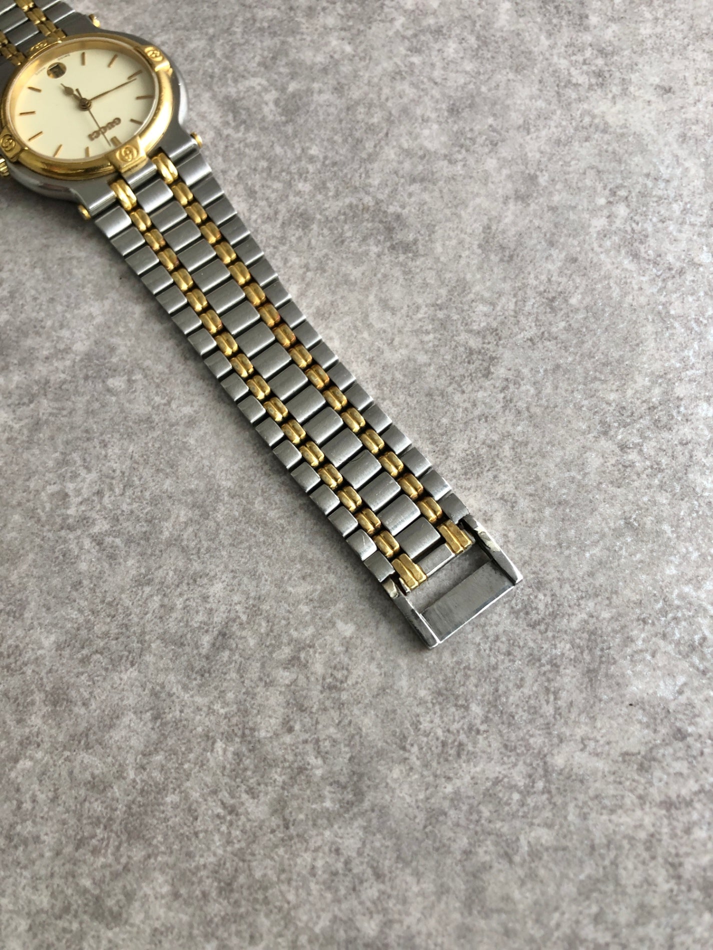GUCCI Watch Silver×Gold 9000M Vintage jimw2d – VintageShop solo