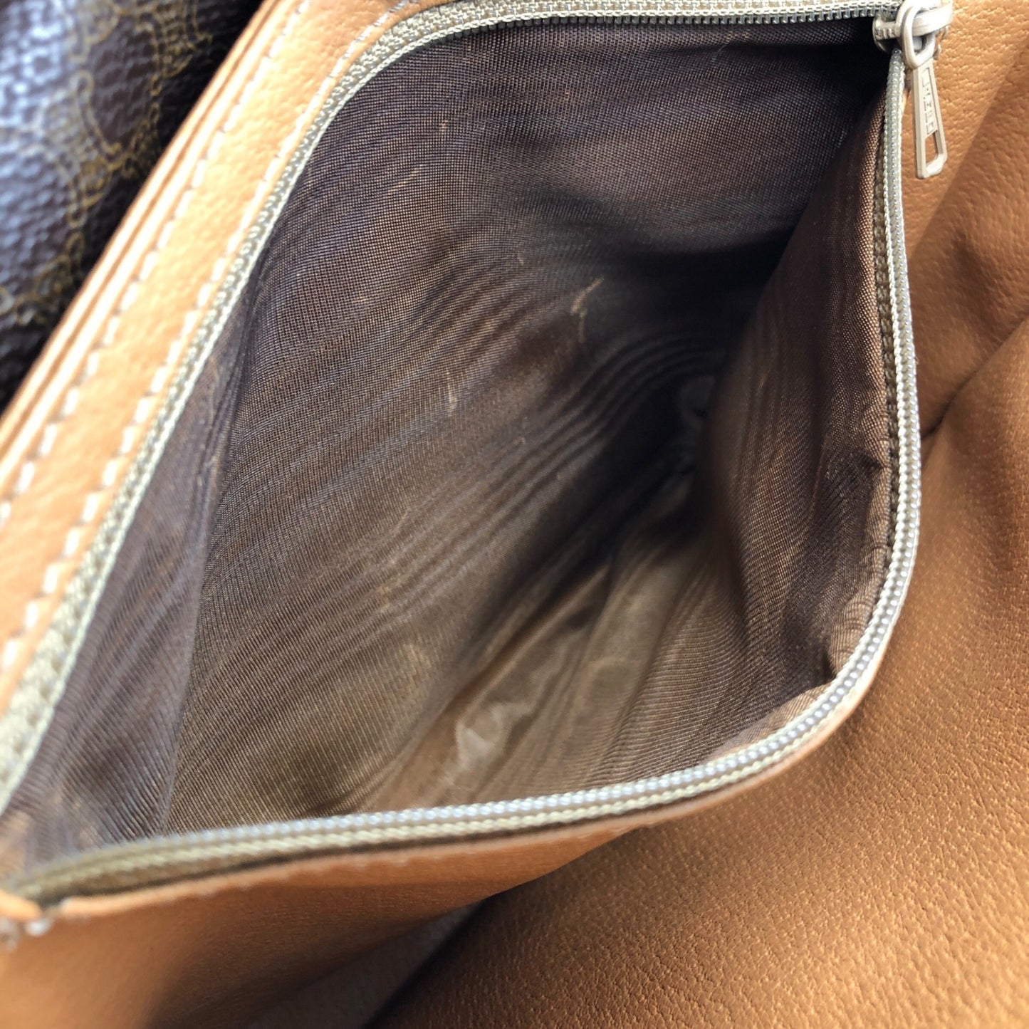CELINE Macadam Blason Front Buckle Shoulder bag Brown Vintage yanyh7