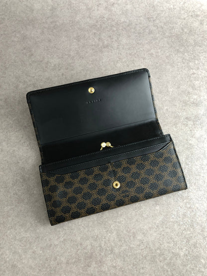 CELINE Macadam Long Wallet Black Vintage dv85f5