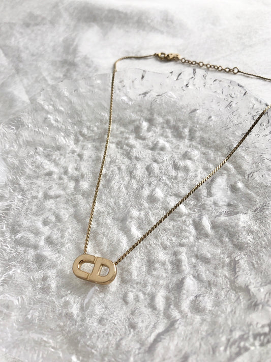 Christian Dior CD Logo Necklace Gold Vintage 2dmcuz