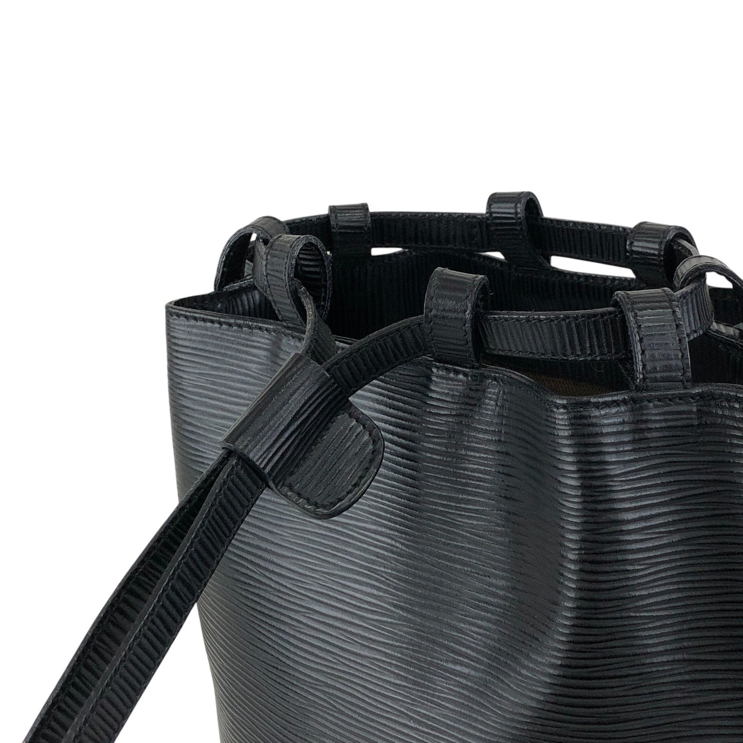 FENDI Logo Embossed Shoulder bag Black Vintage 76k8ej