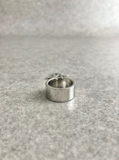 Christian Dior Logo Charm Ring Silver Vintage xvxca5
