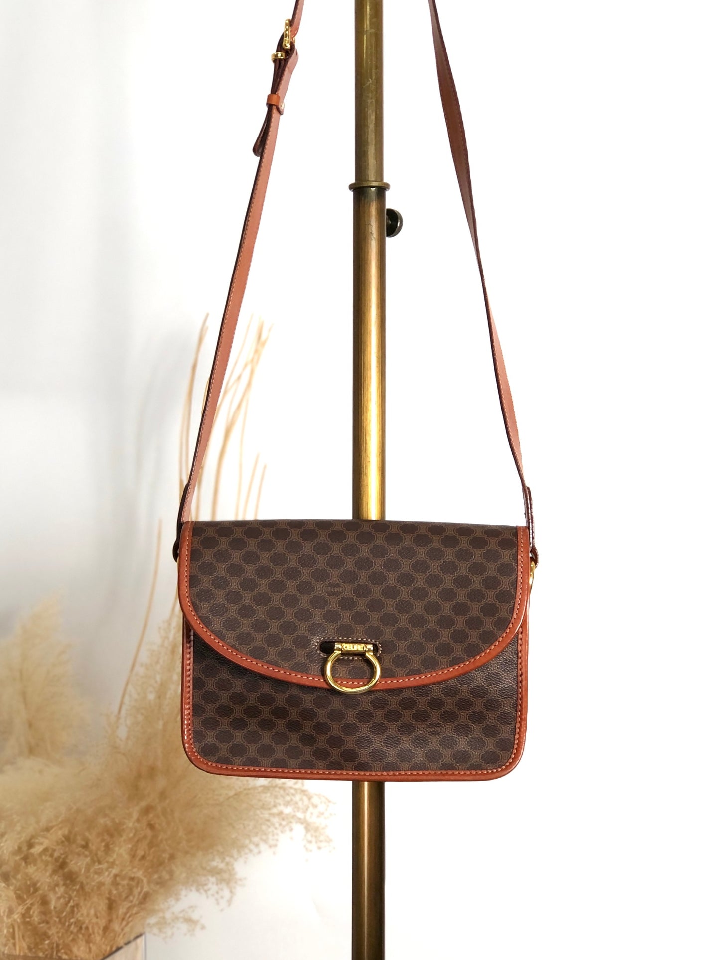 CELINE Macadam Gancini Shoulder bag Brown Vintage dkdrvy