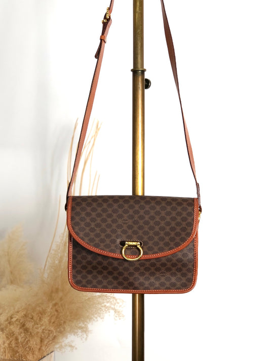 CELINE Macadam Gancini Shoulder bag Brown Vintage dkdrvy