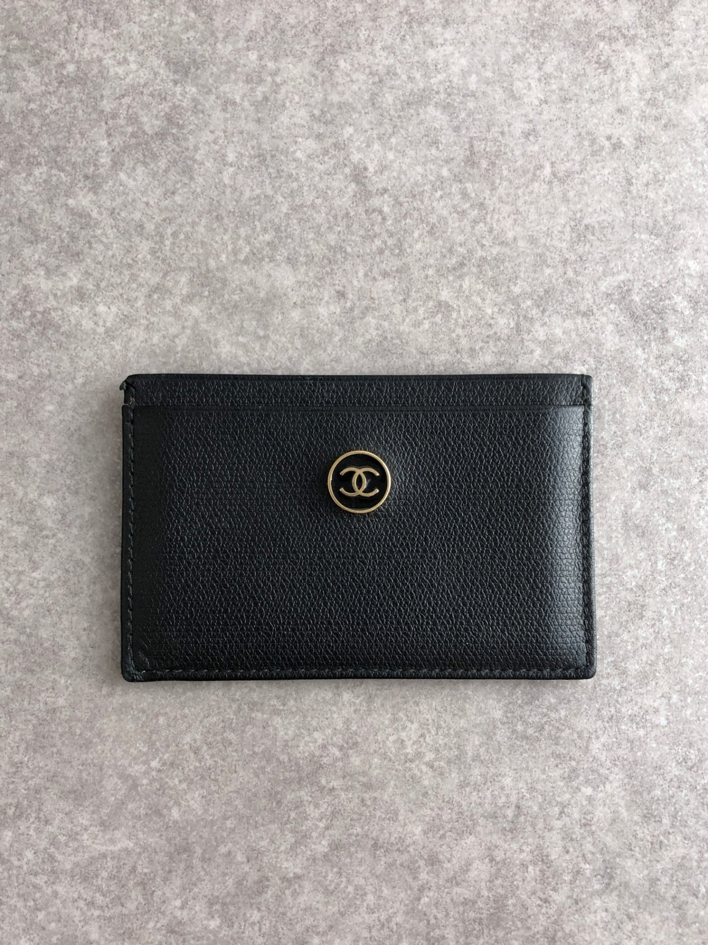 CHANEL Coco Mark Card holder Black Vintage 2wbjut