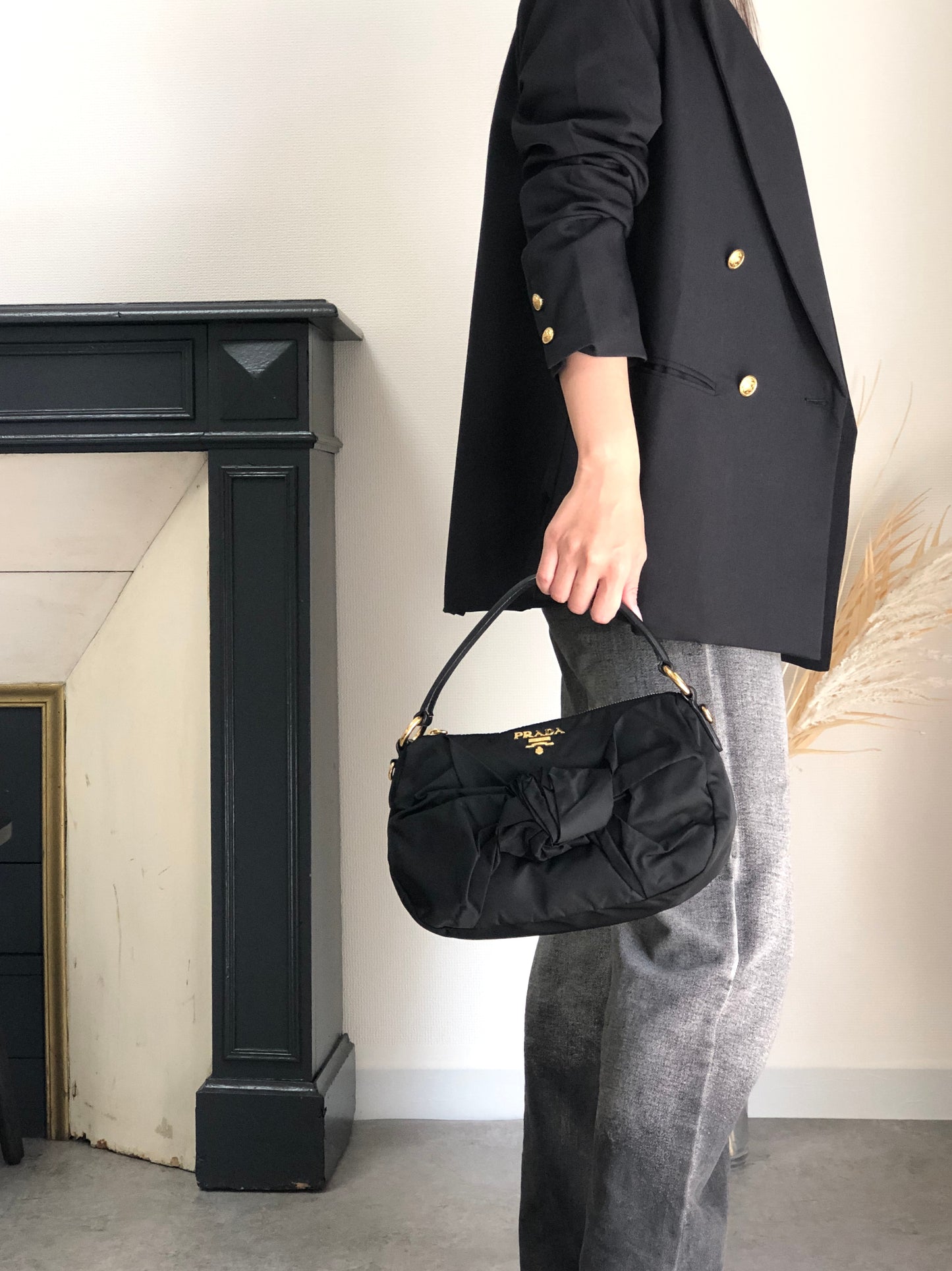 PRADA Logo Ribbon Motif Two-way Handbag Shoulder bag Black Vintage 33v85k