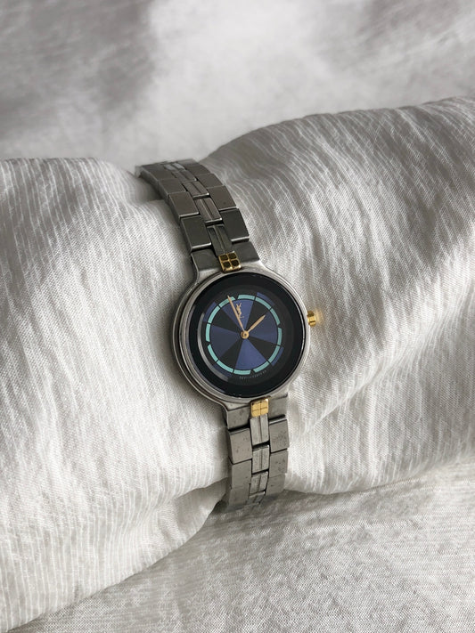 Yves Saint Laurent YSL Logo Quartz Watch Silver×Blue 5421-H13855 Vintage csc6hf