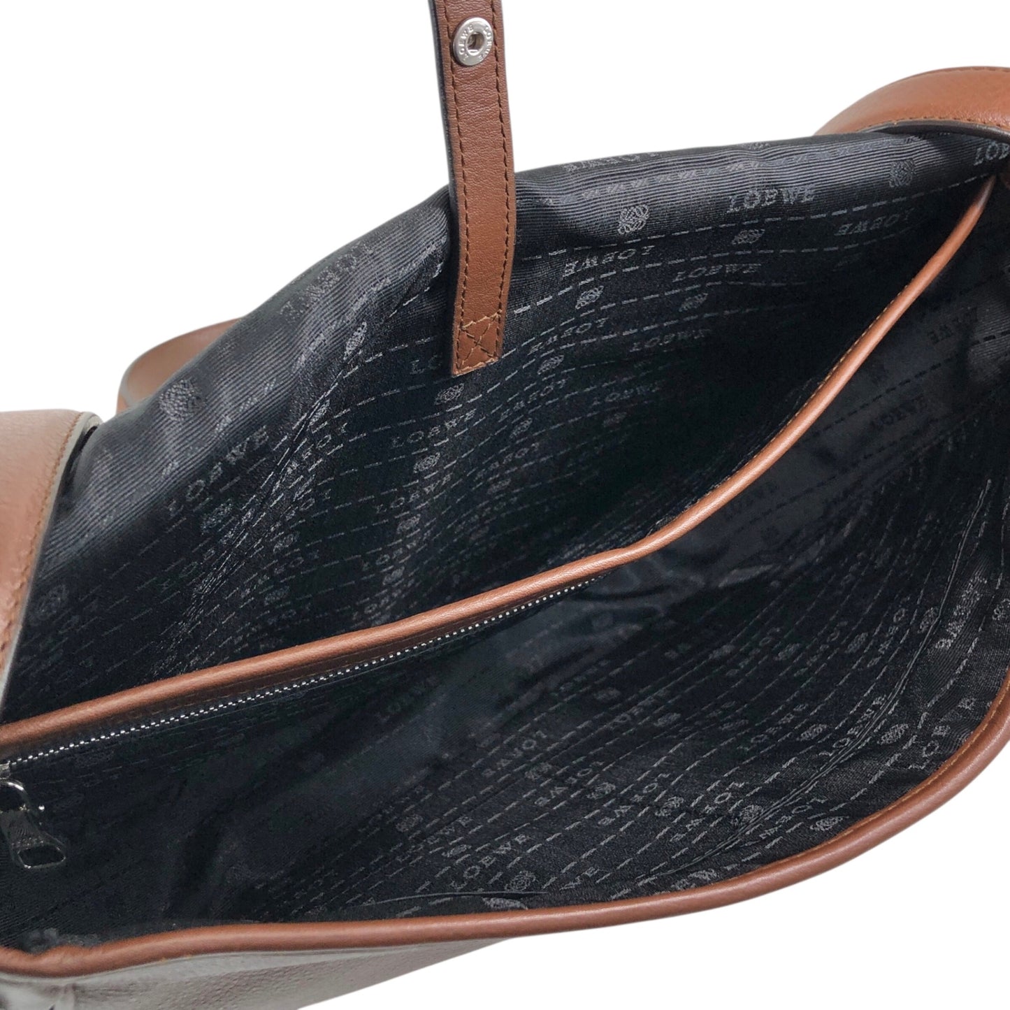 LOEWE Logo Embossed Shoulder bag Brown Vintage 7c7s5w