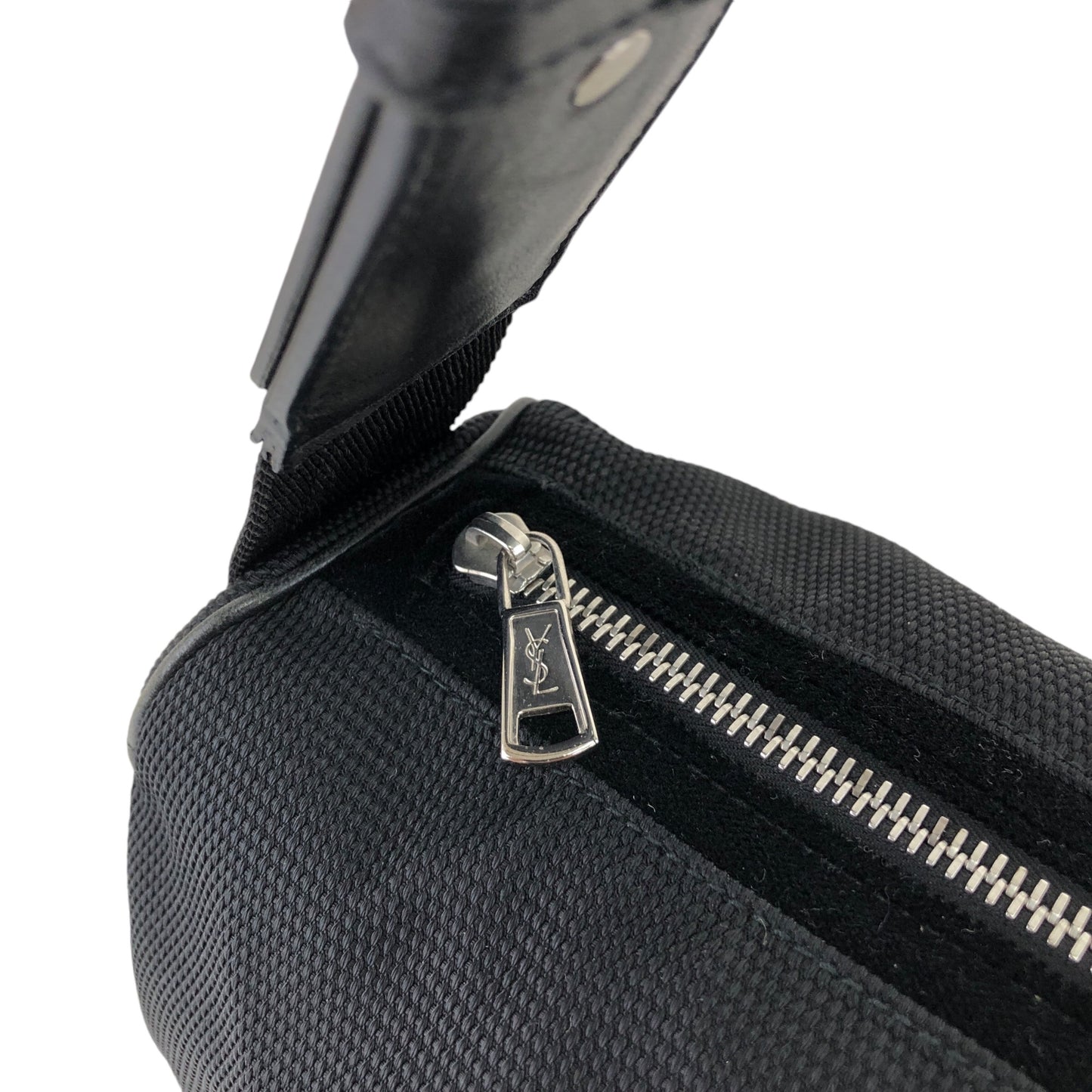 Yves Saint Laurent YSL Logo Shoulder bag Black Vintage p87tb5