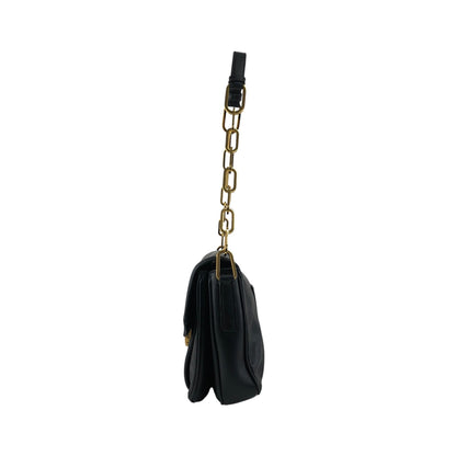 miumiu Turn Lock Chain Shoulder bag Black Vintage prsynv