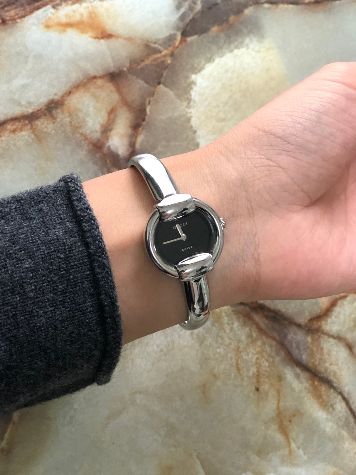 GUCCI Logo Quartz Watch Silver 1400L Vintage u3iytm