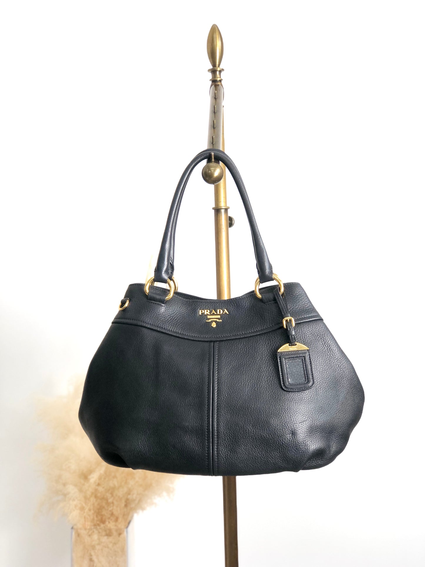 PRADA Logo Handbag Black Vintage 8mhtj6