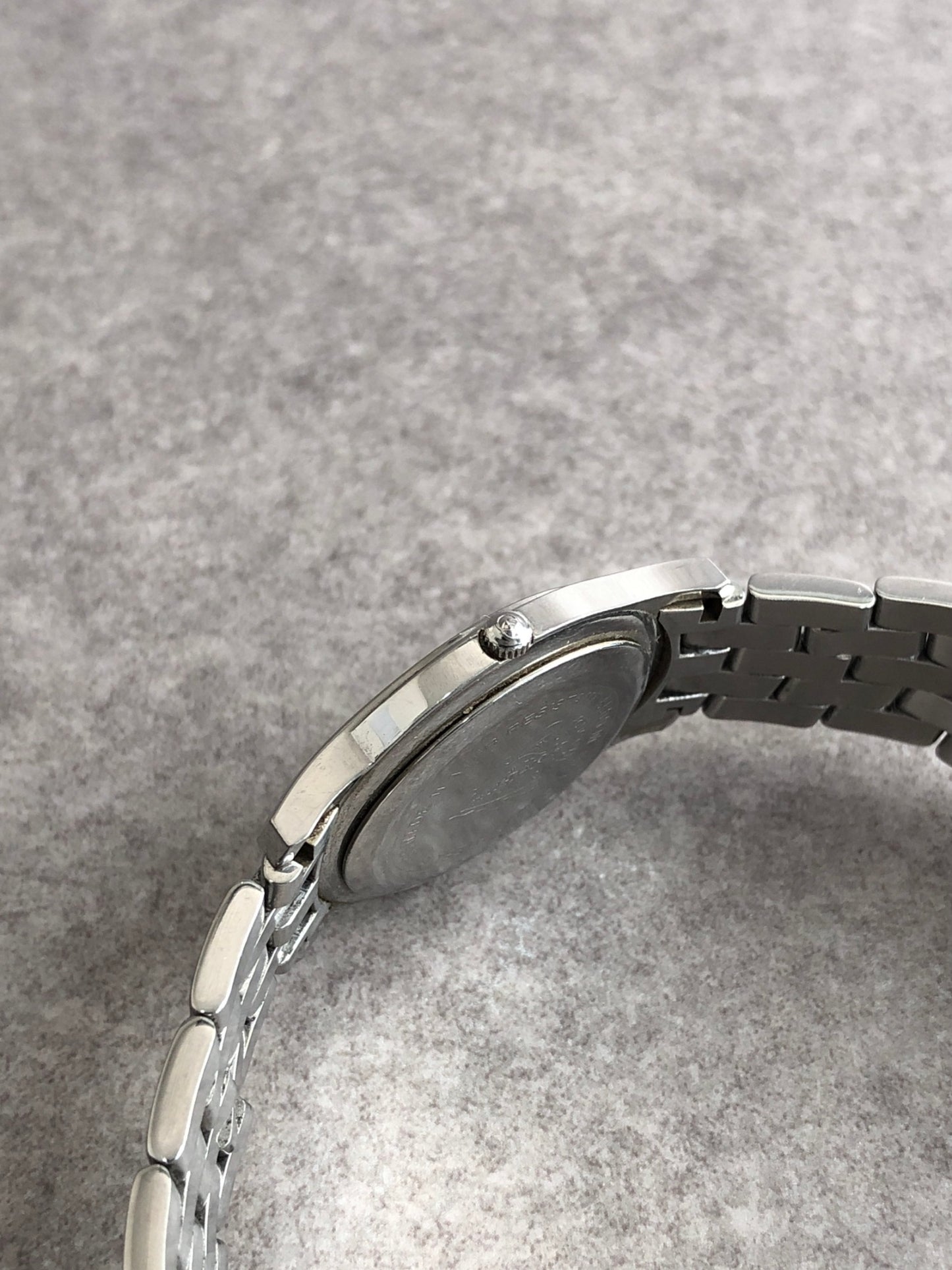 GUCCI Logo Quartz Watch Silver 5500M Vintage dxu7gw